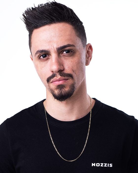 Thiago, diretor / tráfego da Nozzis Studio